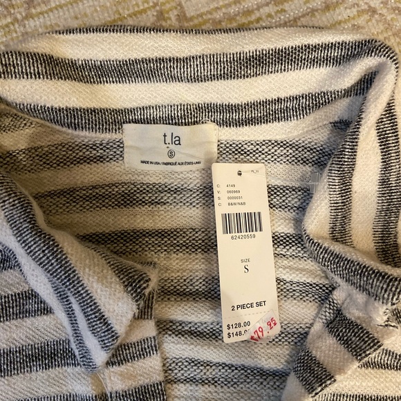 NEW with tags - Anthropologie two piece set - Picture 4 of 5